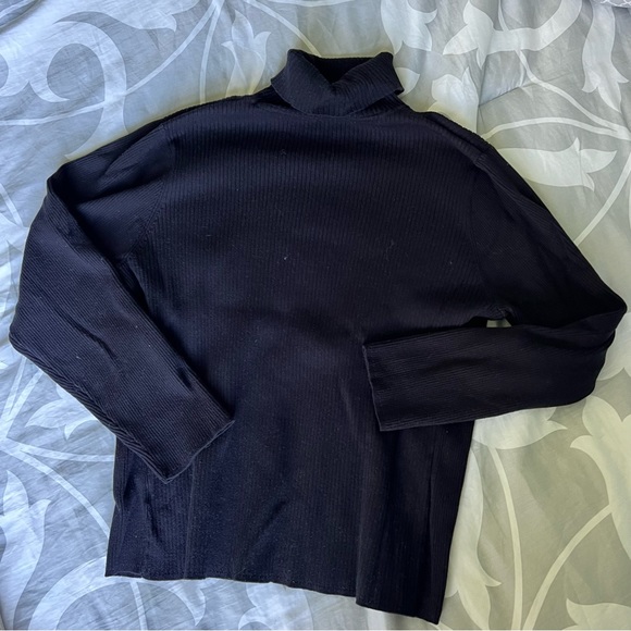 Black Cold Water Creek Turtleneck - Picture 2 of 4